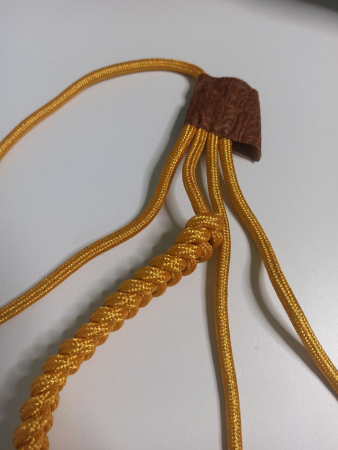 Аксельбант офицерский (1 наконечник) "корейская нить", золотой - интернет магазин Полигон